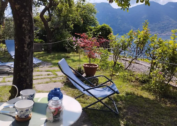 Island Garden - Ossuccio, Tremezzina By Lovecomo *