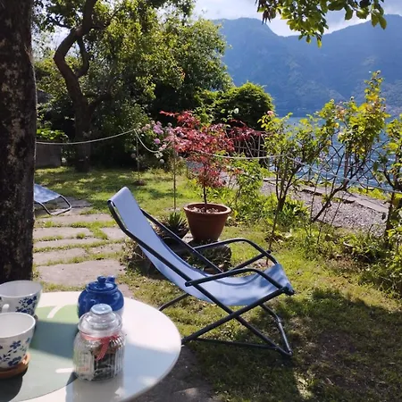 Island Garden - Ossuccio, Tremezzina By Lovecomo *